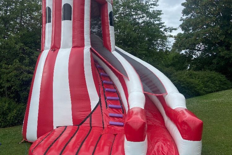 helter skelter red-white